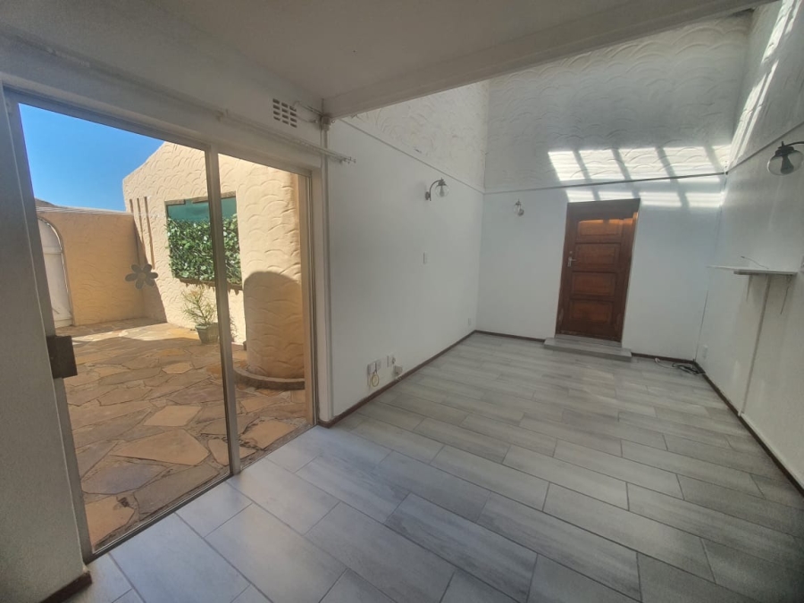 2 Bedroom Property for Sale in Gonubie Eastern Cape